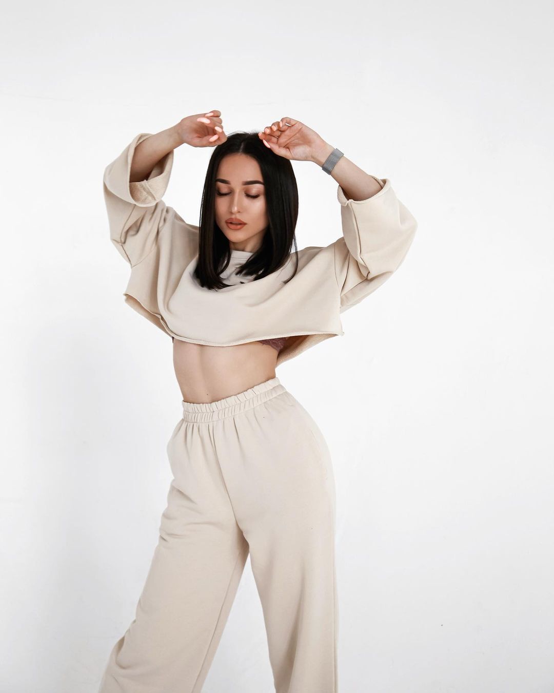 Suit WAY · Sand
