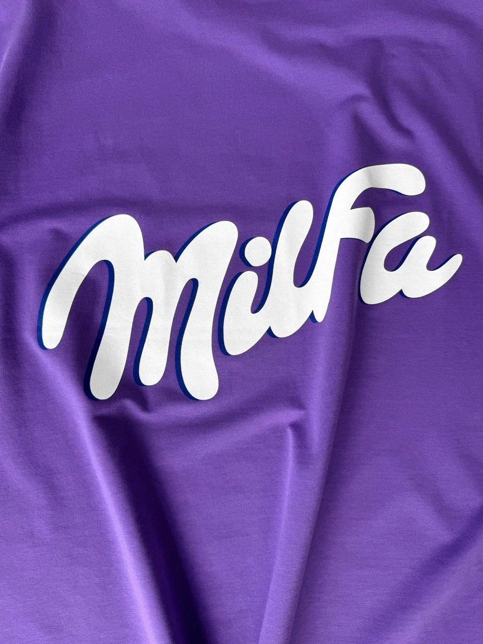 T-shirt MILFA — WOOGEE