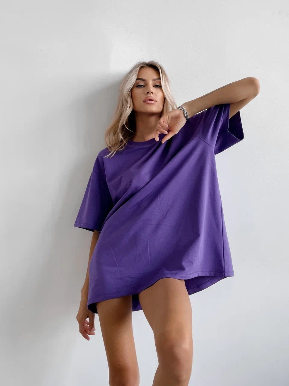 T-shirt MILFA — WOOGEE