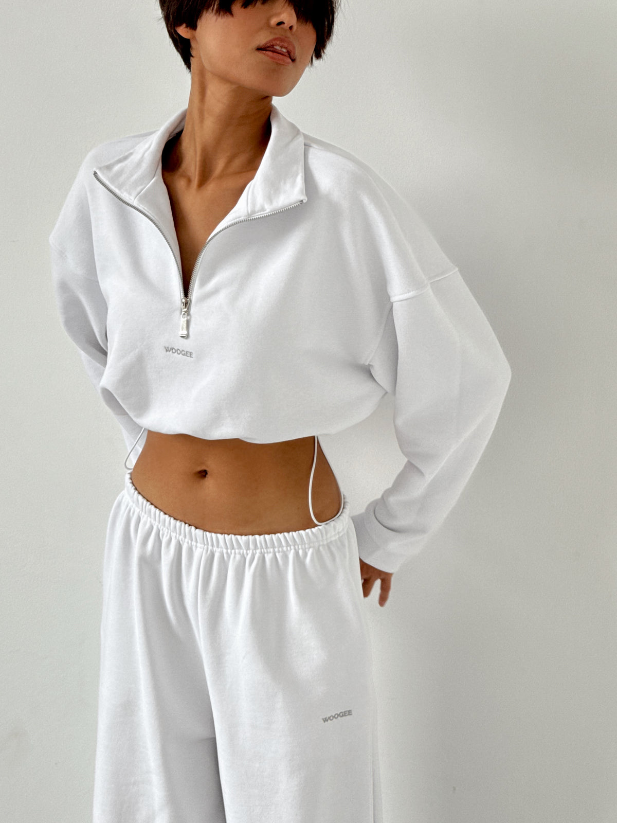 Crop Sweatshirt ACE — White