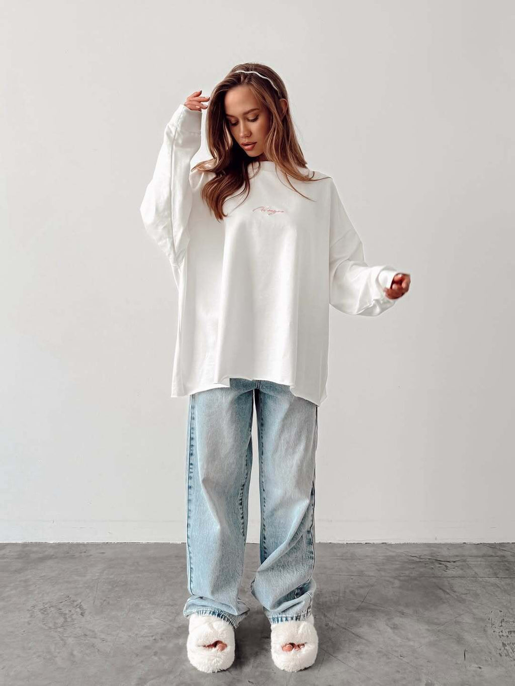 Longsleeve CLASSIC — Milky